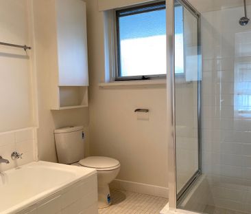 1/8 Mary Street, Kew VIC 3101 - House For Rent | Domain - Photo 4