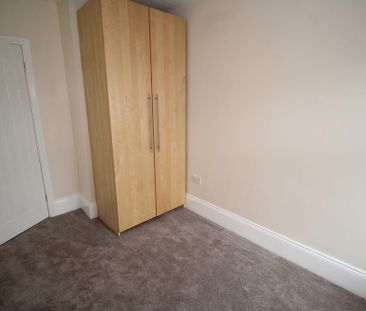 3 bedroom apartment to rent - Photo 5