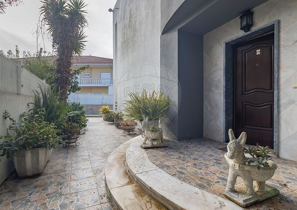 Moradia T4 em Setúbal