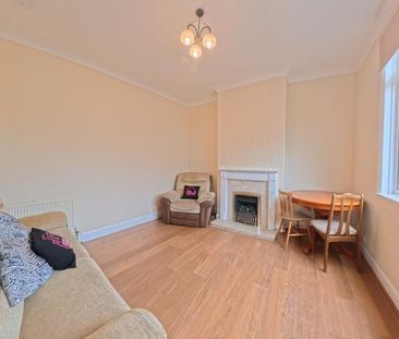 4 bedroom house to rent - Photo 1