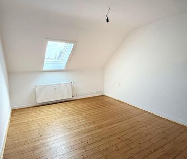 Charmante 3-Zimmer-Wohnung mit Altbauflair in Duisburg - Photo 5