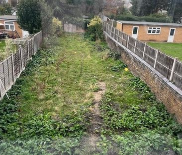 Room in a Shared House, Earlham Grove, E7 - Photo 2