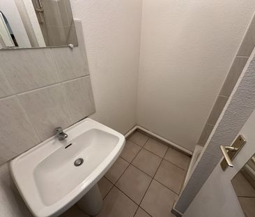 Location Appartement 2 pièces 35m² SETE 34200 - Photo 6