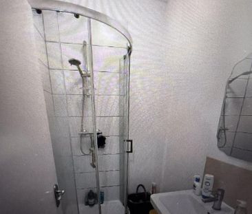 Property to rent - Photo 1