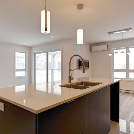 GRAND 5 1/2 - Photo 4