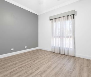 27 Petrucci Way - Photo 2