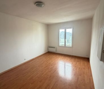 Location Appartement 1 pièce 26m² VILLEPARISIS 77270 - Photo 1