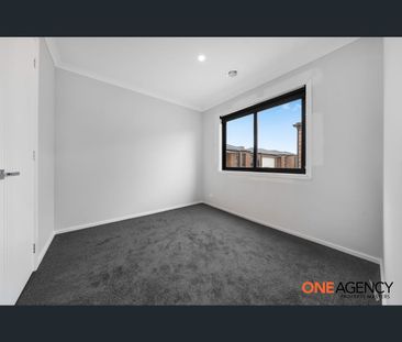 1/28 Mia Street, Alfredton, Vic 3350 - Photo 6
