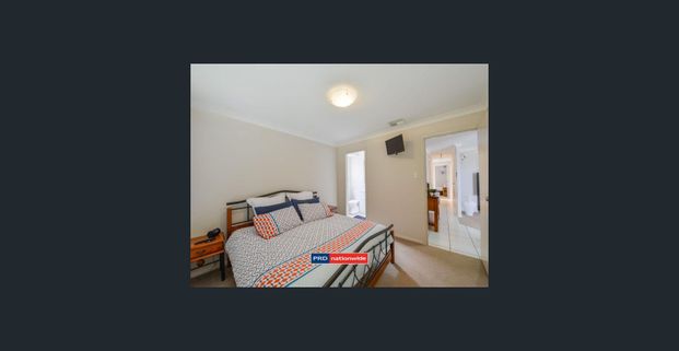 SPACIOUS 4 BEDROOM FAMILY HOME - Photo 1