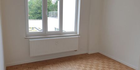 Appartement te huur in Etterbeek voor € 1.600 met 2 slaapkamers - Foto 3