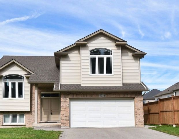 For Lease - 7733 Oldfield Road Unit# Upper Portion, Niagara Falls, Ontario - Photo 1