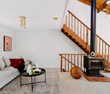 3 Bed, 2 Bath - Photo 2