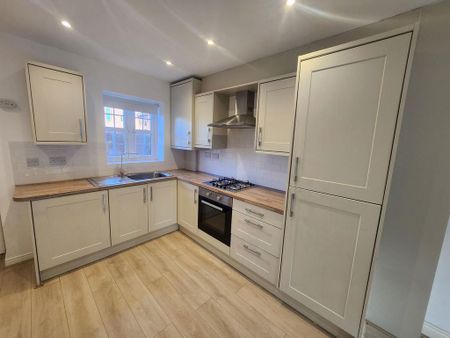 2 bedroom terraced house to rent - Photo 5