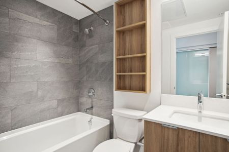 38115 Laurelwood Road, Squamish - Photo 2