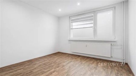 Prostorný a světlý byt 4+1 s lodžií a dvěma koupelnami, ul. Pražská, Česká Lípa - Photo 5