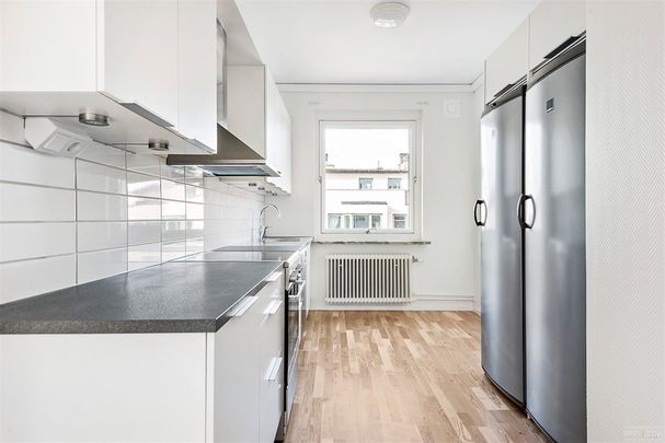 Helgegatan 20 - Foto 1