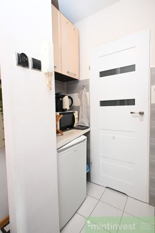 Kawalerka w centrum przy Galaxy, wynajem !!! - Zdjęcie 2