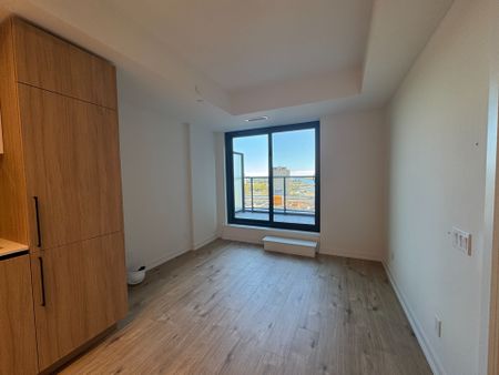 For Lease - 35 Parliament Street Unit# 813, Toronto, Ontario - Photo 4