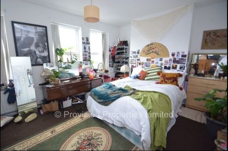 5 Bedroom Student Houses Hyde Park Leeds - Photo 3