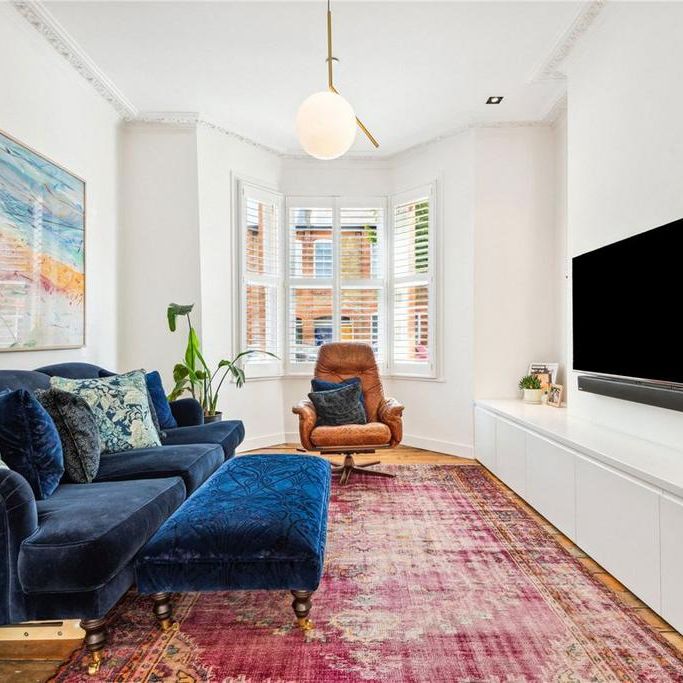 4 bedroom terraced house to rent - Photo 1