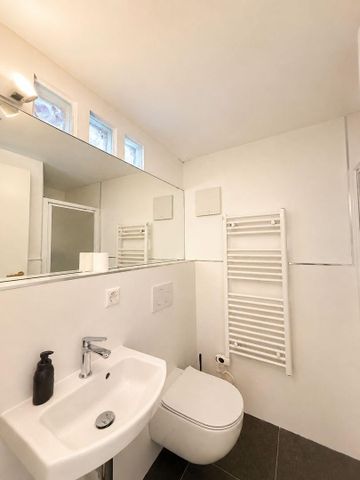 Esclusivo attico duplex di 5,5 locali con loggiato panoramico e gia... - Photo 4