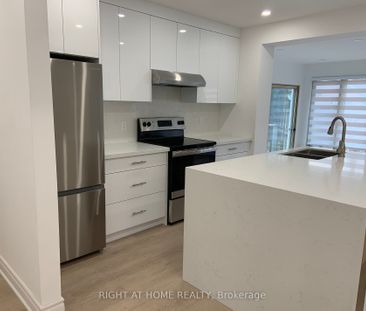 Detached Home For Lease | N8124910 - Photo 6