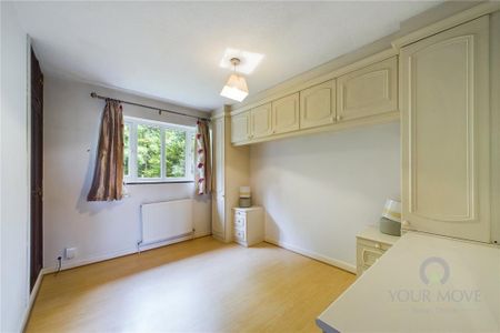 2 bedroom semi-detached house to rent - Photo 4