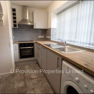 2 Bedroom Apartments Woodhouse - Photo 1