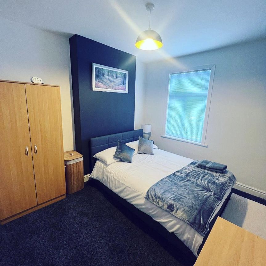 Hatfield Road, Bolton - Photo 1