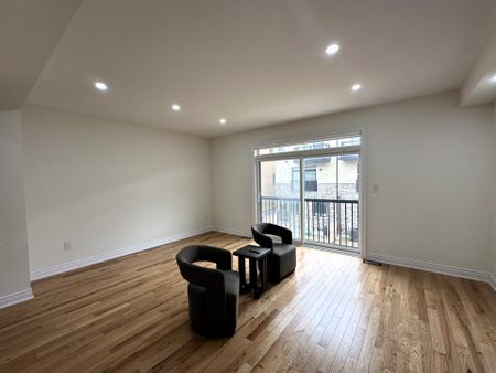 For Lease - 56 Tennant Circle, Vaughan, Ontario - Photo 3