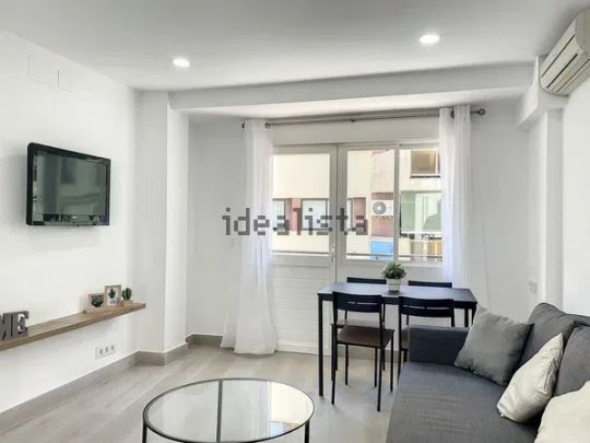 Alquiler de piso en Calle Enmedio, 19 - Photo 1