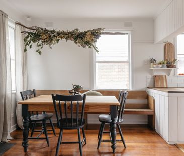 95 Sunset Boulevard, Jacana VIC 3047 - House For Rent | Domain - Photo 6