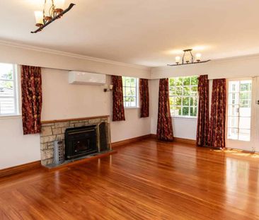 This beautifully elevated property perfectly positioned for all-day... - Photo 3