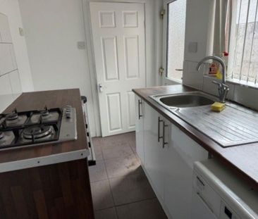 2 bedroom house to rent - Photo 3