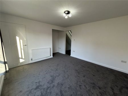 3 Bedroom House To Rent - Photo 4