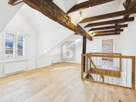 HIGH-QUALITY INTERIOR FINISHING – FIRST-TIME RENTER! - Foto 4