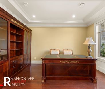 House in Richmond, BC - Photo 5