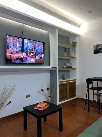 Via Eustachio Manfredi, Rome, Lazio 00197 - Photo 4