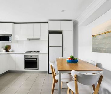 5 Francis Street, Leichhardt NSW 2040 - House For Rent | Domain - Photo 1