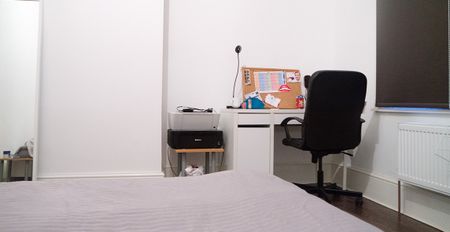 Flat 2, 30 Clarendon Road, LS2 9NZ, Leeds - Photo 3
