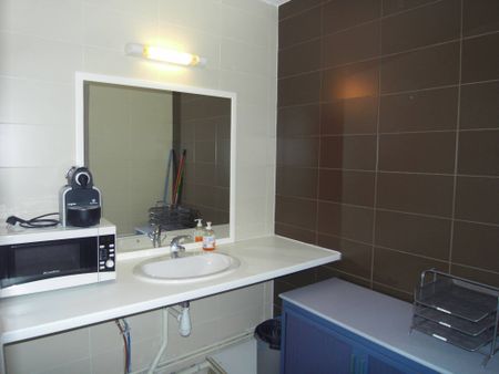 A la location Saint Barnabé 13012 Appartement 3 pièces avec terrasse - Photo 4