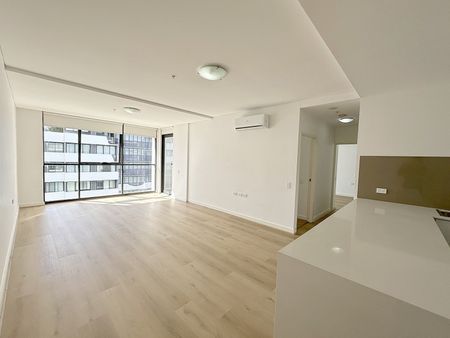133/1-5 Gertrude Street, Wolli Creek - Photo 2