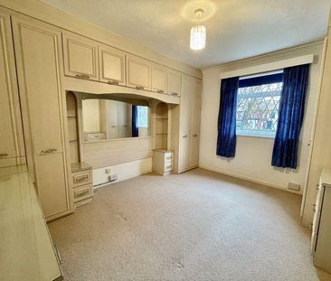 2 bedroom ground floor flat to rent - Photo 6