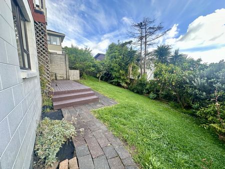 One Bedroom Unit - Photo 3