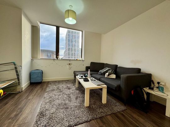1 bedroom flat to rent - Photo 1