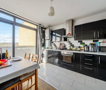 3 bedroom flat to rent - Photo 6