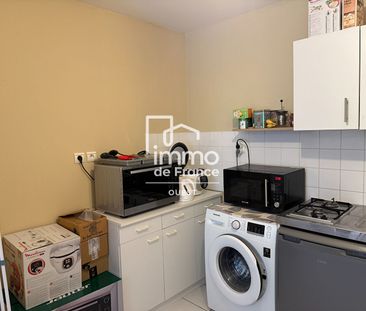 Location Appartement 1 pièce 42m² - Photo 6