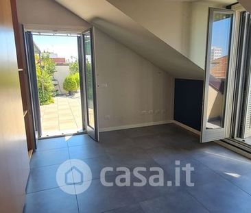 Attico, mansarda in Affitto in Via Crema a Milano - Photo 6