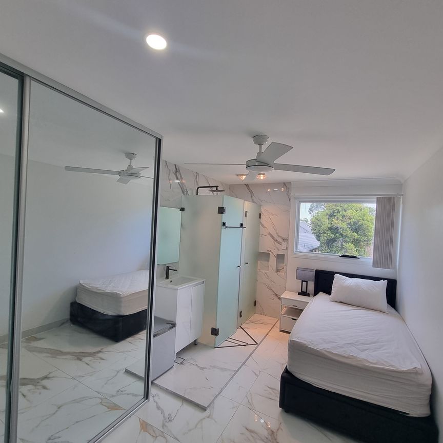 Oatlands - Photo 1