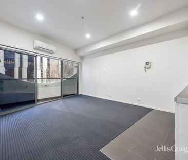 One Bedroom Apartment in the CBD Location - Photo 3
